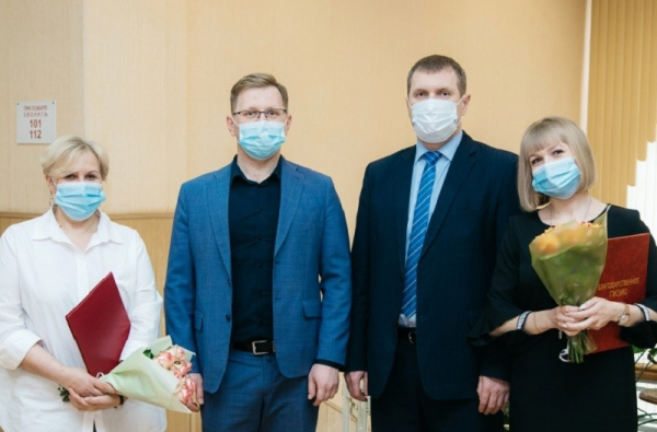 Вице-мэр Липецка поздравил работников сферы ЖКХ с профессиональным праздником Вице-мэр Липецка поздравил работников сферы ЖКХ с профессиональным праздником