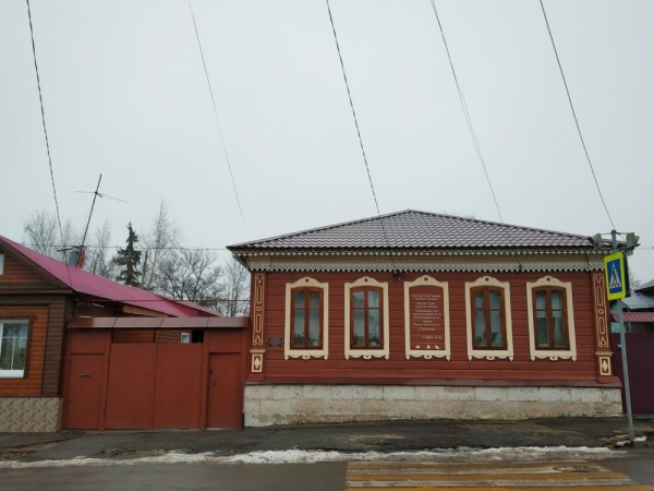 На отреставрированный в Ельце дом приходят посмотреть туристы
 