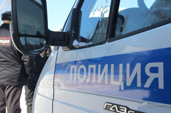 "Парочку простых и молодых ребят", обносивших автомобили, задержали полицейские "Парочку простых и молодых ребят", обносивших автомобили, задержали полицейские