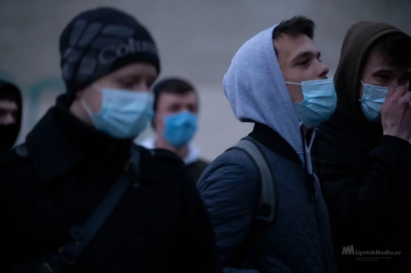 Сторонники Навального прошлись по Липецку под детские песенки 
