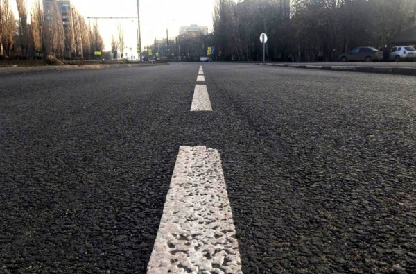 На липецких дорогах устраняют дефекты