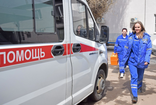 Кадры липецкой  &laquo;скорой помощи&raquo; пополняются с помощью &laquo;Губернаторского миллиона&raquo; 