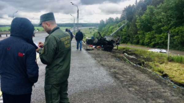 Водителем сгоревшей иномарки с женщиной и детьми был москвич: подробности от СКР