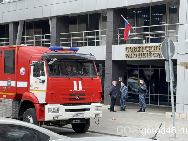 Липецкая вечЁрка: работа с огоньком, убийство автомобиля и внезапный выходной в судах