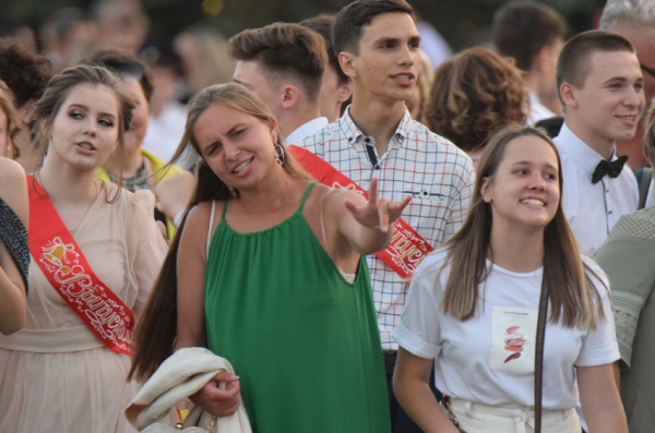 &laquo;Вы уедете поступать в вузы по всей стране, но желаю найти своё счастье в Липецке&raquo;