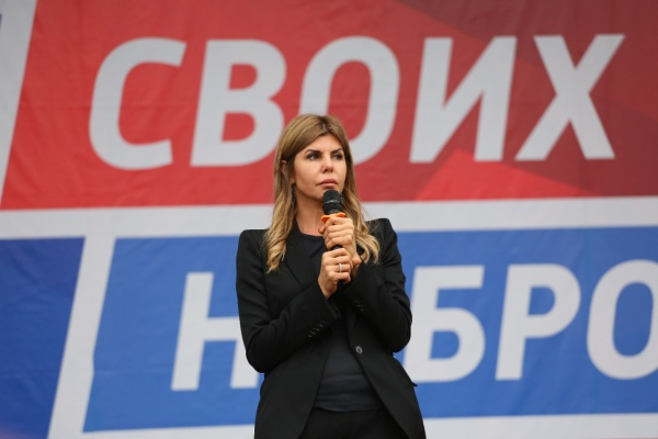 Мэра Липецка Евгению Уваркину обогнали в медиарейтинге большинство черноземных коллег