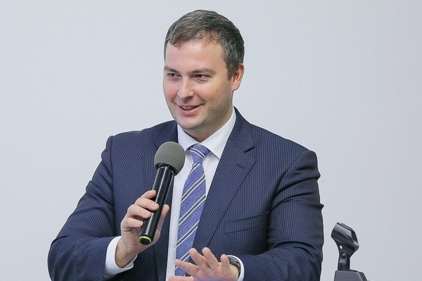 Под Липецком при риске увольнения в связи утратой доверия возник правовой парадокс?