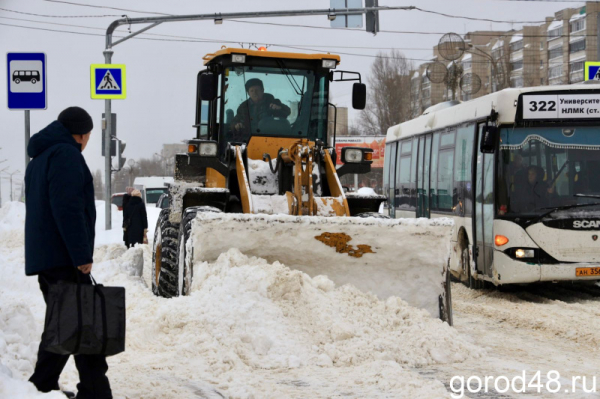 1 января стал первым рабочим днем для городских коммунальщиков