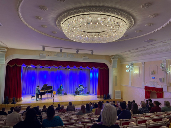 Сегодня в Липецке: спеть за 200 тысяч, поиски женщин и кто виноват в наших опозданиях на работу Сегодня в Липецке: спеть за 200 тысяч, поиски женщин и кто виноват в наших опозданиях на работу