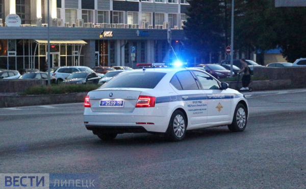 Липецкие автоинспекторы поймали водителя Тойоты, грубо нарушившего ПДД